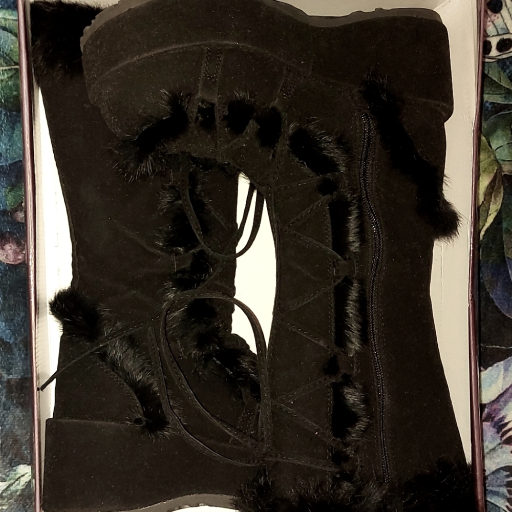 Brand New Demonia Cubby 311